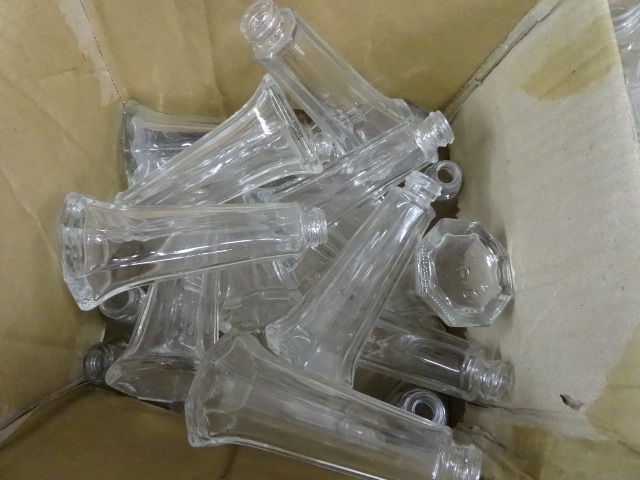 lot 243 image: Salt and Pepper Shakers No Caps