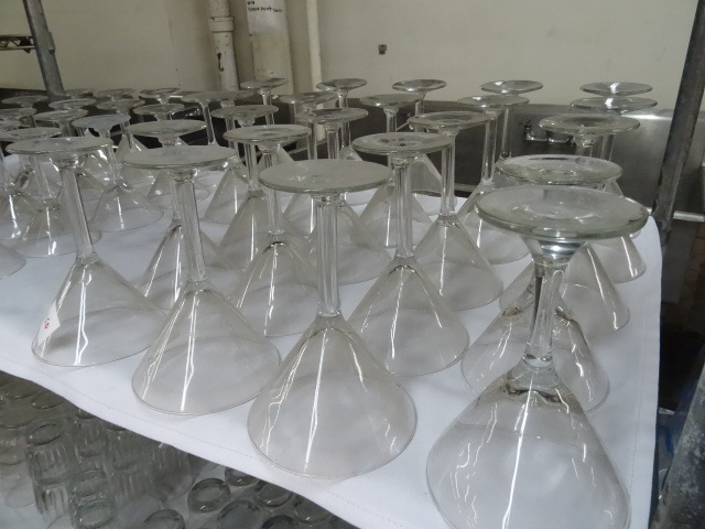 lot 250 image: Martini Glasses