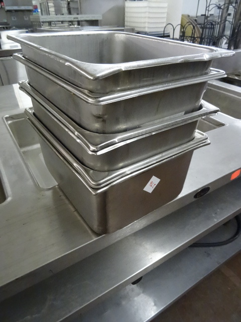 lot 276 image: 13 X 10 Pans Qty 6