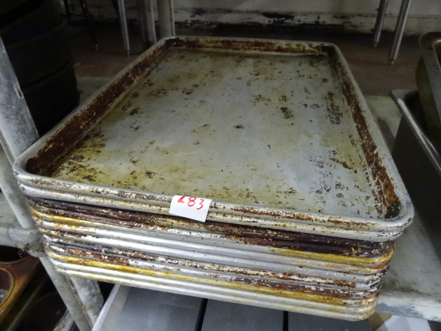 lot 283 image: Aluminum Baking Pans Qty 12 12 X 18