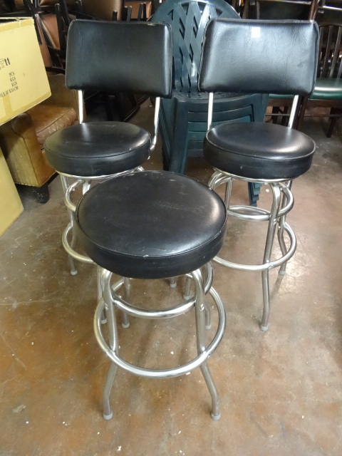 lot 323 image: 3 Metal Framed Swivel Bar Stools