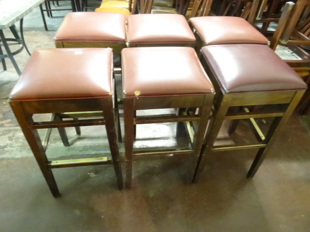 lot 338 image: 6 Wood Framed Stools 31 Seat Height