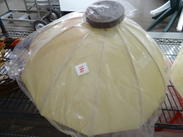 lot 387 image: Ceiling Lamp New 23 Diameter