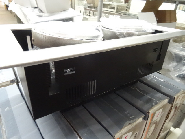 lot 374 image: Led Ceiling Light 15 X 8 Qty 5