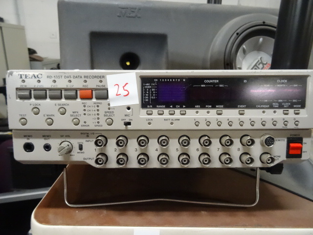 Teac  RD-135T Dat Data Recorder