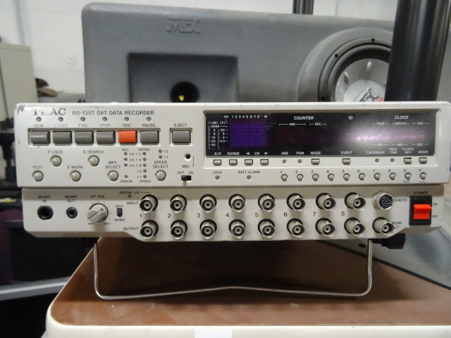 Teac  RD-135T Dat Data Recorder