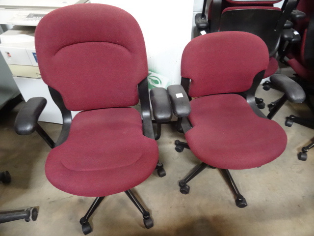 2 Office Chairs On Wheels