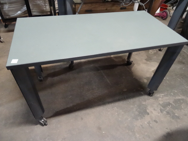 Adjustable Height Table on Wheels