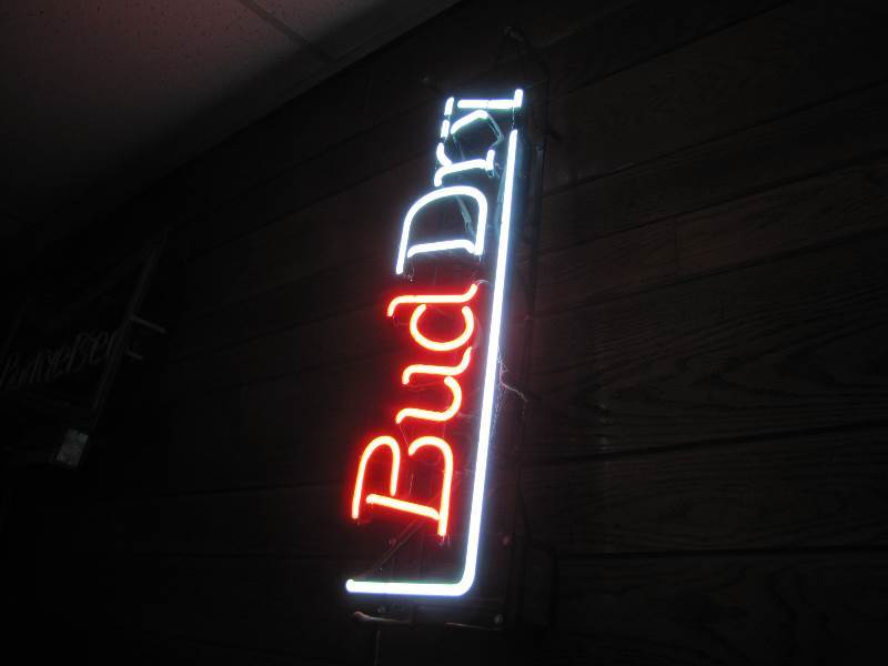 Bud Dry Neon Sign  WORKS