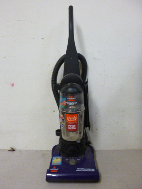 lot 65 image: Bissell Power Force Helix Vacuum