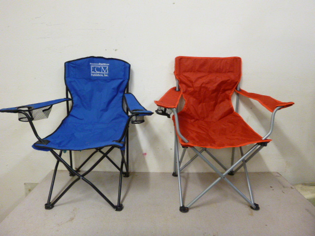 lot 67 image: 2 Fold-Up Chairs
