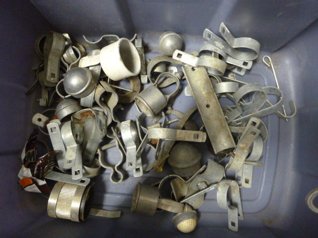 lot 135 image: Chain Link Fence Parts