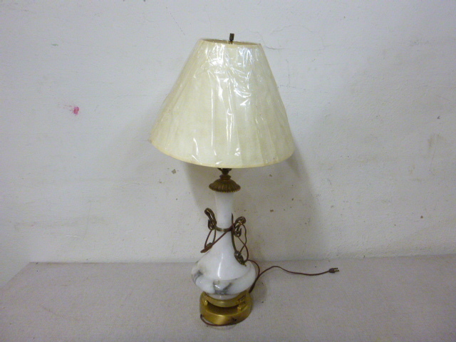 lot 183 image: Table Lamp