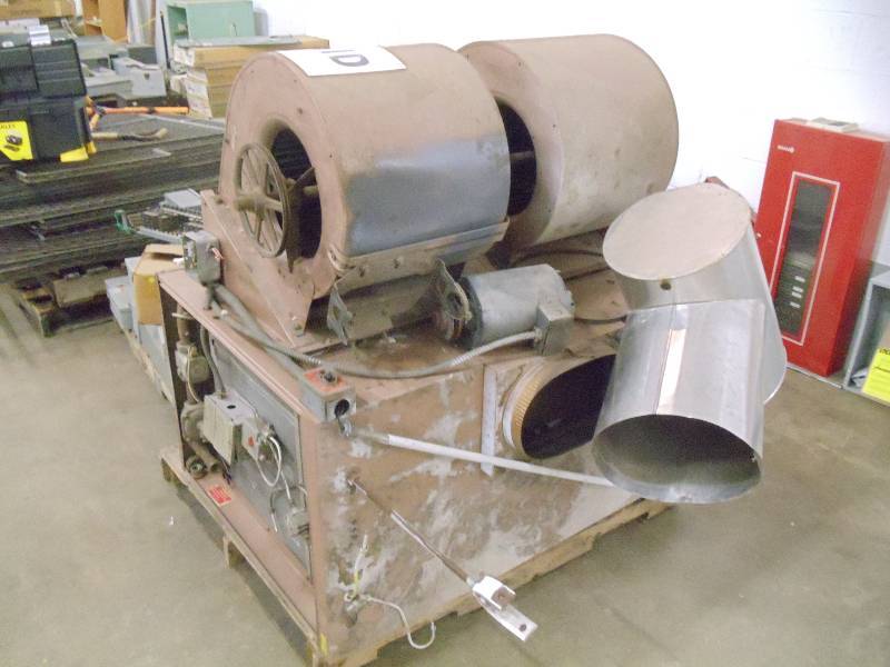lot 1 image: Reznor heater