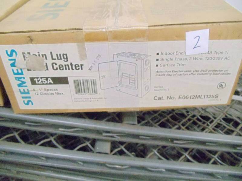 lot 2 image: Siemens 125 Amp main lug load center