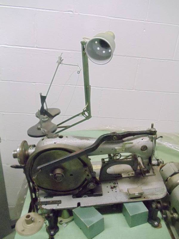 lot 30 image: Camatron sewing machine