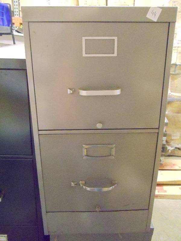 lot 45 image: 15 metal 2 drawer file cabinet