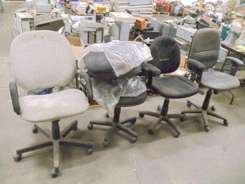 lot 64 image: 3 office chairs and misc parts