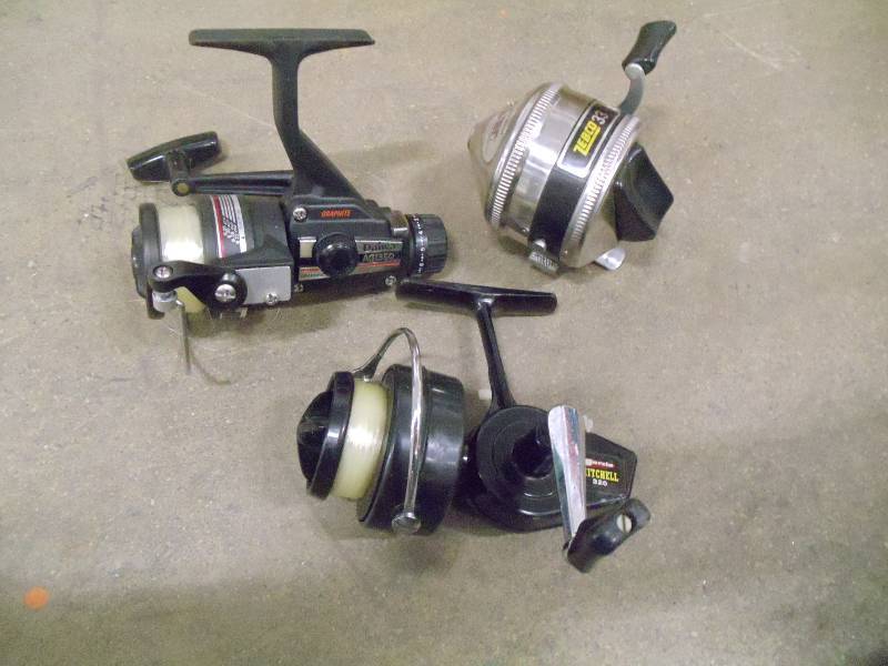 lot 88 image: 3 fishing reels