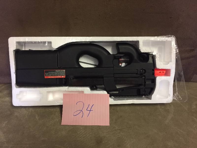 lot 24 image: FN P90 Automatic Softair