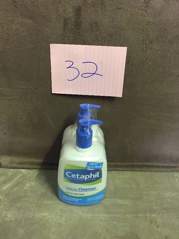 lot 32 image: Cetaphill Gentle cleanser lot of 2 New