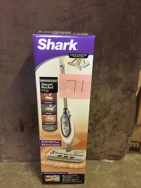 lot 71 image: Shark Plus Steam Pocket Mop Used Tested works