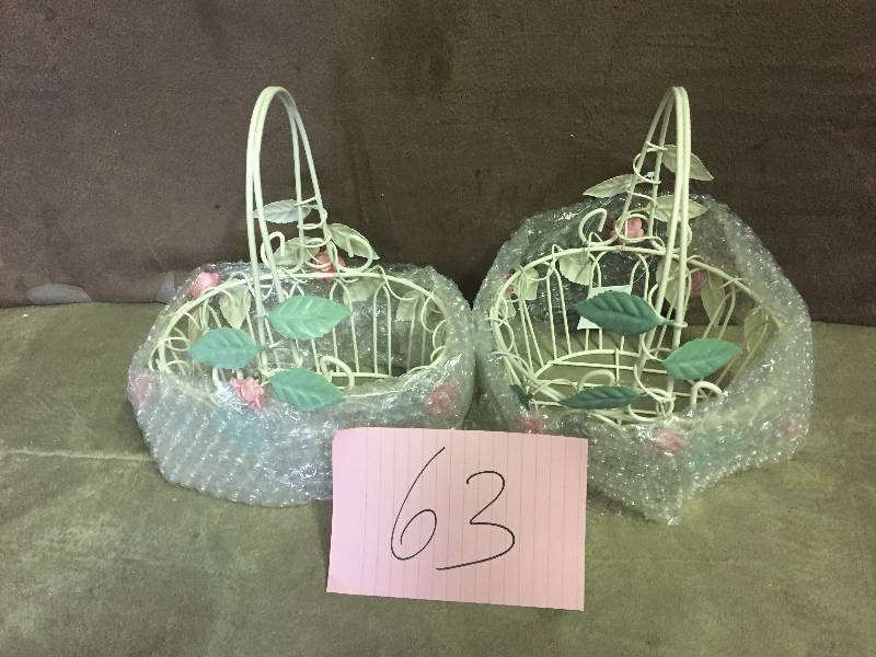 lot 63 image: Lot of 2 Wire Baskets