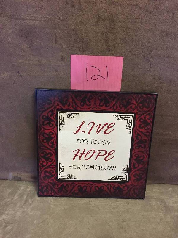 lot 121 image: Motivational Wall Art