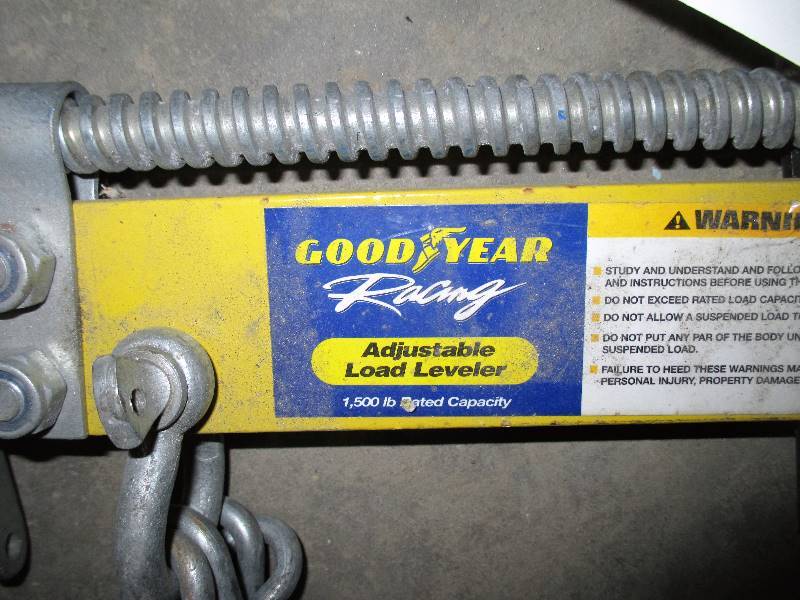 Goodyear Adjustable Load Leveler