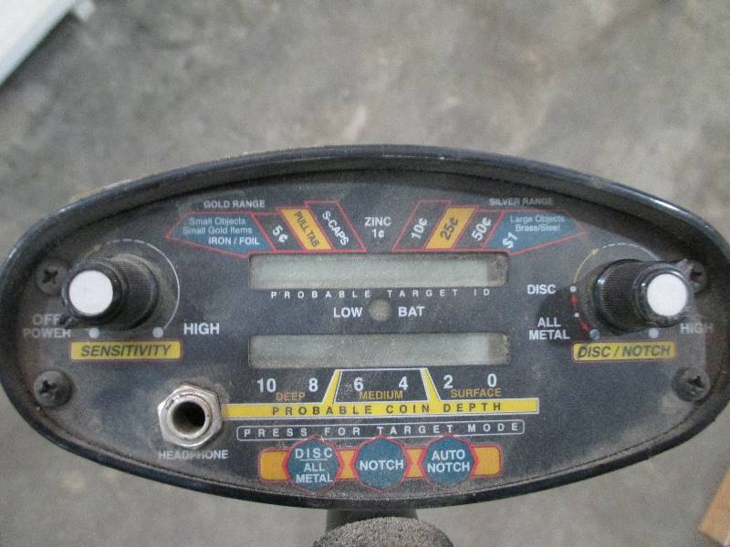 Bounty Hunter Metal Detector