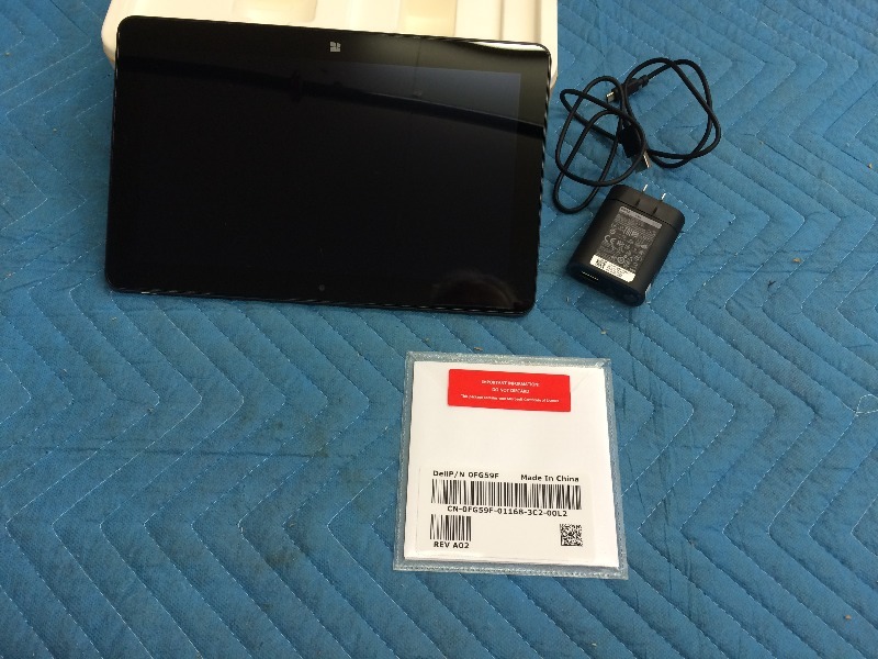 lot 20 image: Dell Windows Touch Pad - NEW and Works Fine. View all pictures for more details