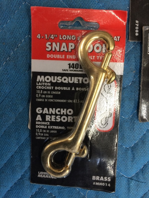 lot 41 image: Assorted Snap hooks, Clamp set, spring link, awning pully   NEW  Lot of 26