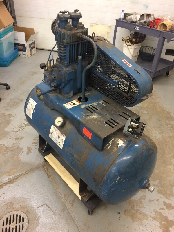 lot 100 image: Large Air Compressor - needs motor and some minor repair   see all pictures for more specs