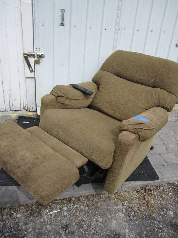remote controled reclining lift cha...