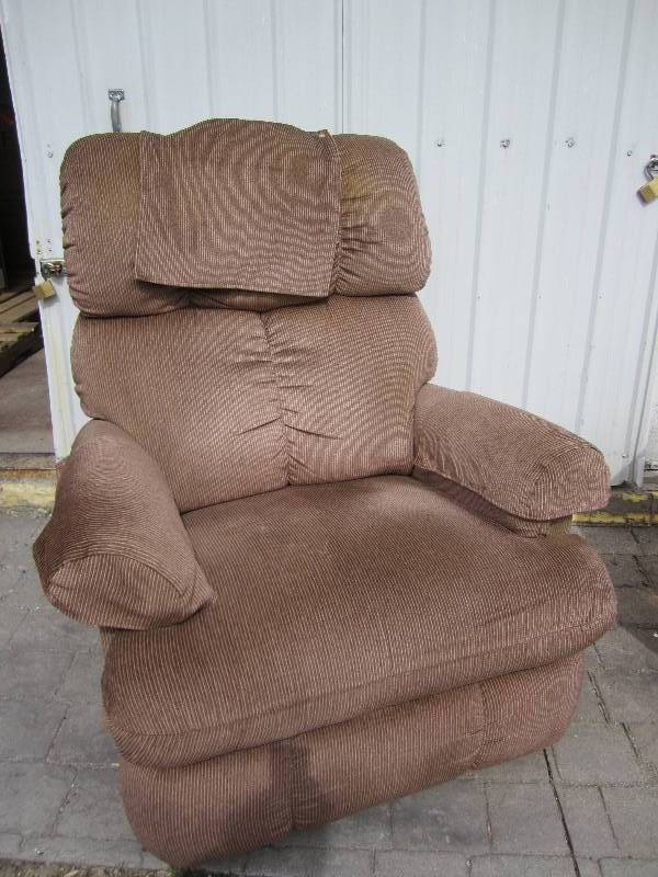 LA-ZY boy recliner ...