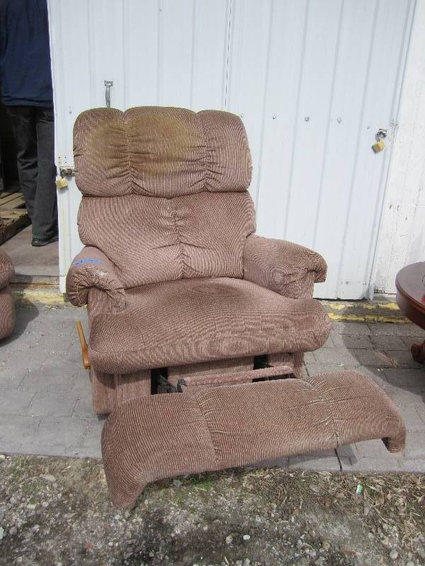 LA-ZY boy recliner ...