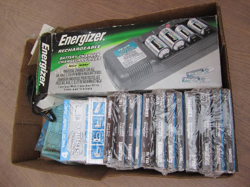 staples heavy duty surebander and e...