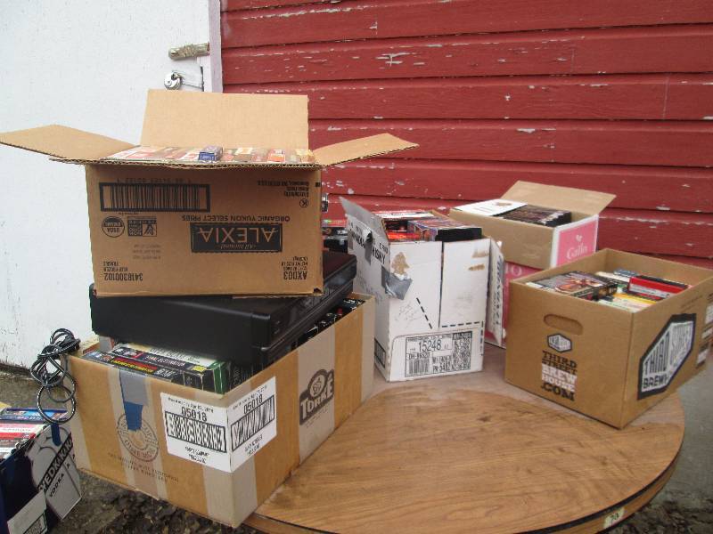 large lot of VHS tapes and  VHS pla...