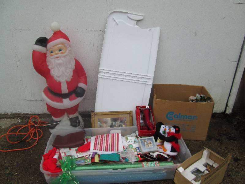 large lot of holiday dcor, shoes,...