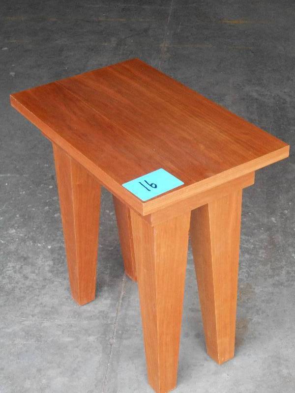 Heavy Duty Wooden Work Table, Measu...