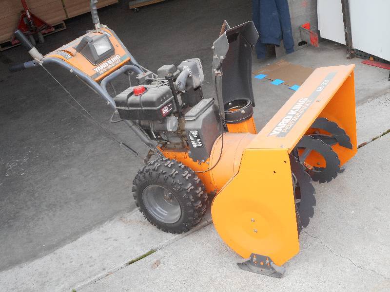 Yard King Professional Two-Stage Sn...