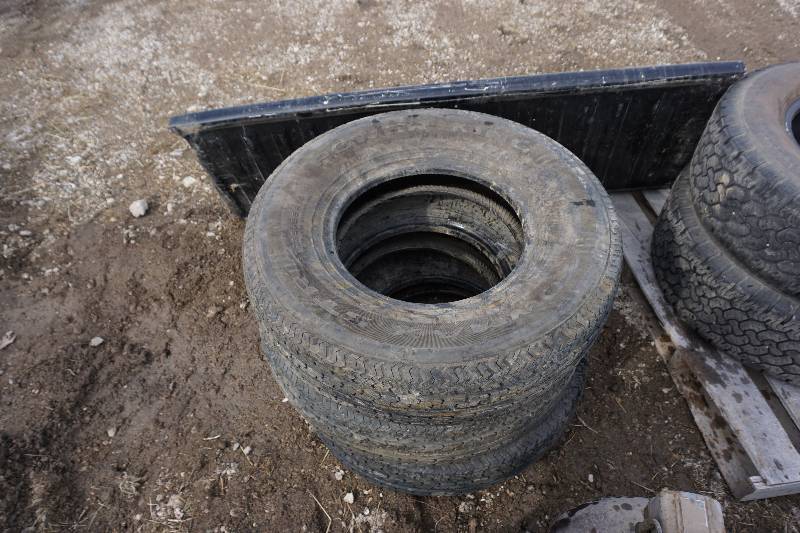 Set of - 3 Tomahawk Power King STR Truck Tires