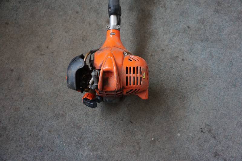Echo Brand Model SRM 225 Gas Powered Weed Trimmer