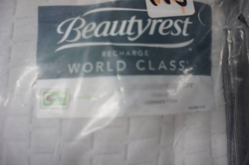 lot 39 image: Simmons Beautyrest Queen Breva Ultimate Firm Mattress.