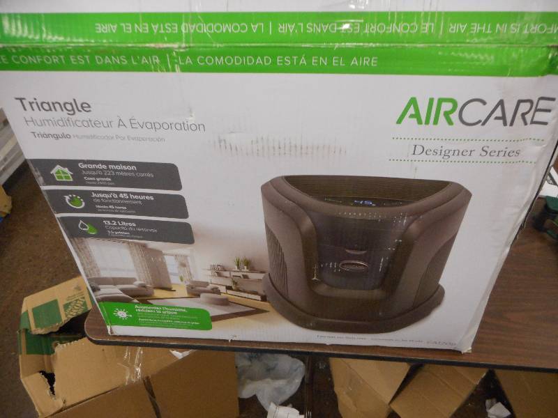 Designer Series 3.5 Gal. Evaporative Humidifier for 2,400 sq. ft.