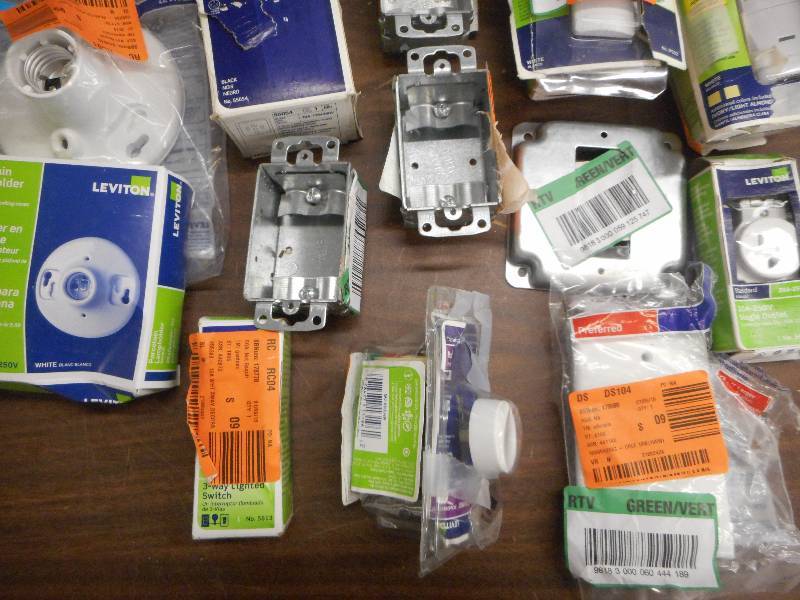 ELECTRIC HANDYMAN LOT OF GOODIES.