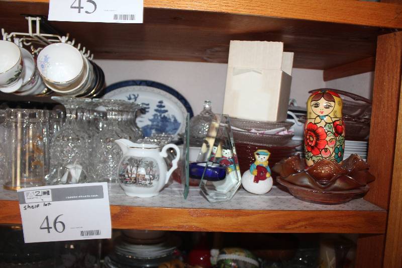 Shelf Lot of Miscellaneous Glassware