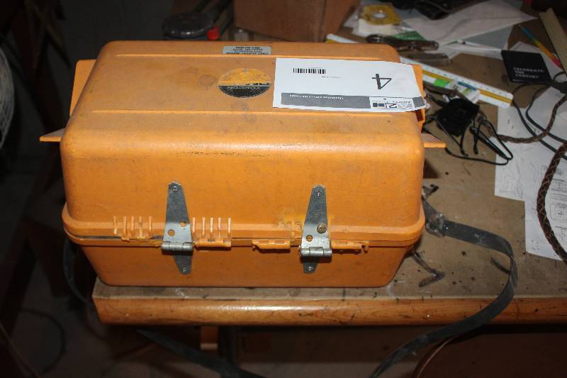 Topcon Electronic Theodolite DM-82
