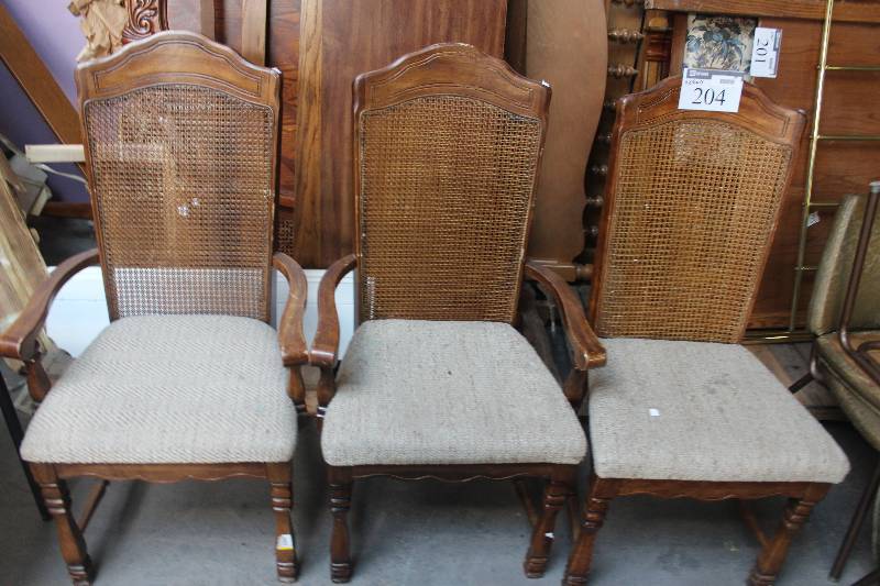 lot 204 image: Lot of (3) Chairs