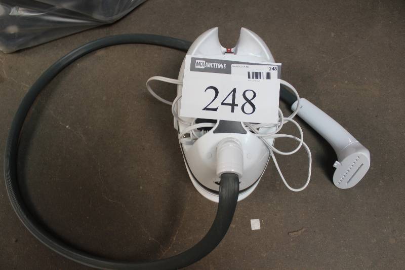 lot 248 image: Home Touch Perfect Steam PS-150 Portable Garment Steamer
